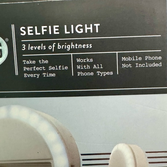 Dashing Selfie Clip Ring Light - Picture 11 of 14